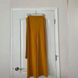 Akira mustard high waisted trouser stretch new size small